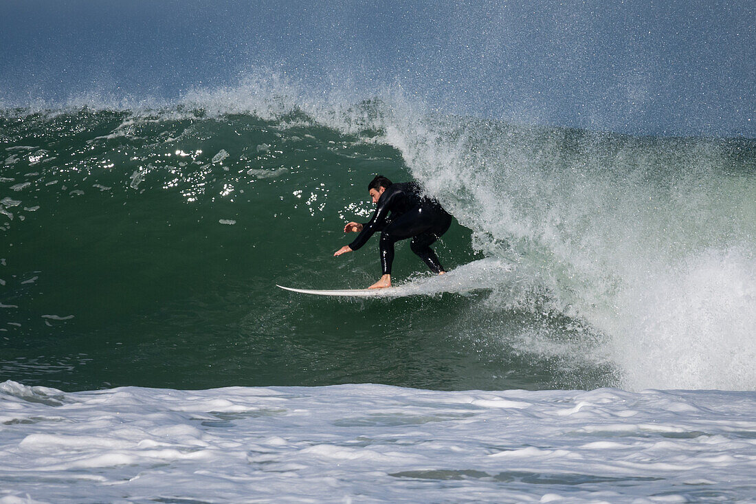 Quiksilver Festival celebrated in Capbreton, Hossegor and Seignosse, with 20 of the best surfers in the world hand-picked by Jeremy Flores to compete in south west of France.\n