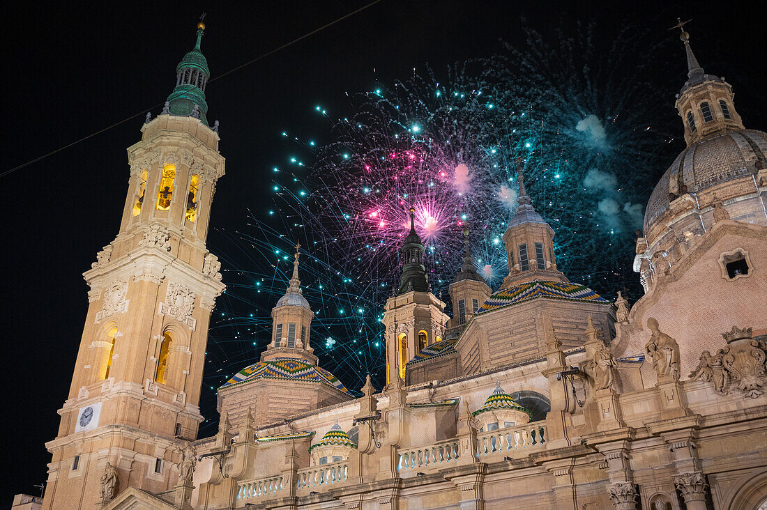 The fireworks put the finishing touch to the Fiestas del Pilar of Zaragoza, Spain\n