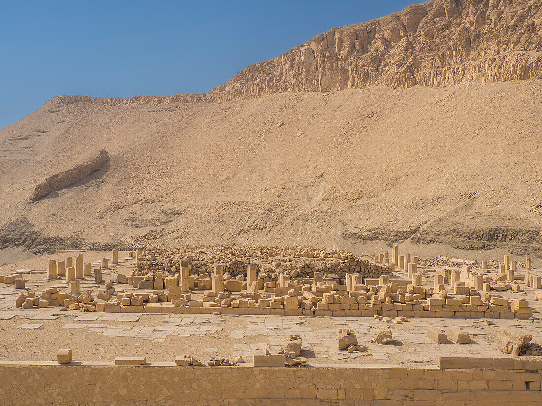 View from the Shrine to Hathor on the upper terrace of the mortuary temple of Hatshepsut in Deir al-Bahri, UNESCO World Heritage Site, Thebes, Egypt, North Africa, Africa\n