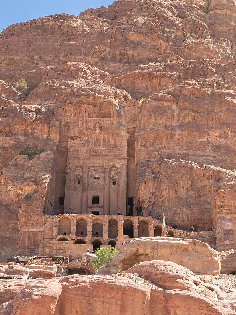 The Urn Tomb, Petra Archaeological Park, UNESCO World Heritage Site, one of the New Seven Wonders of the World, Petra, Jordan, Middle East\n