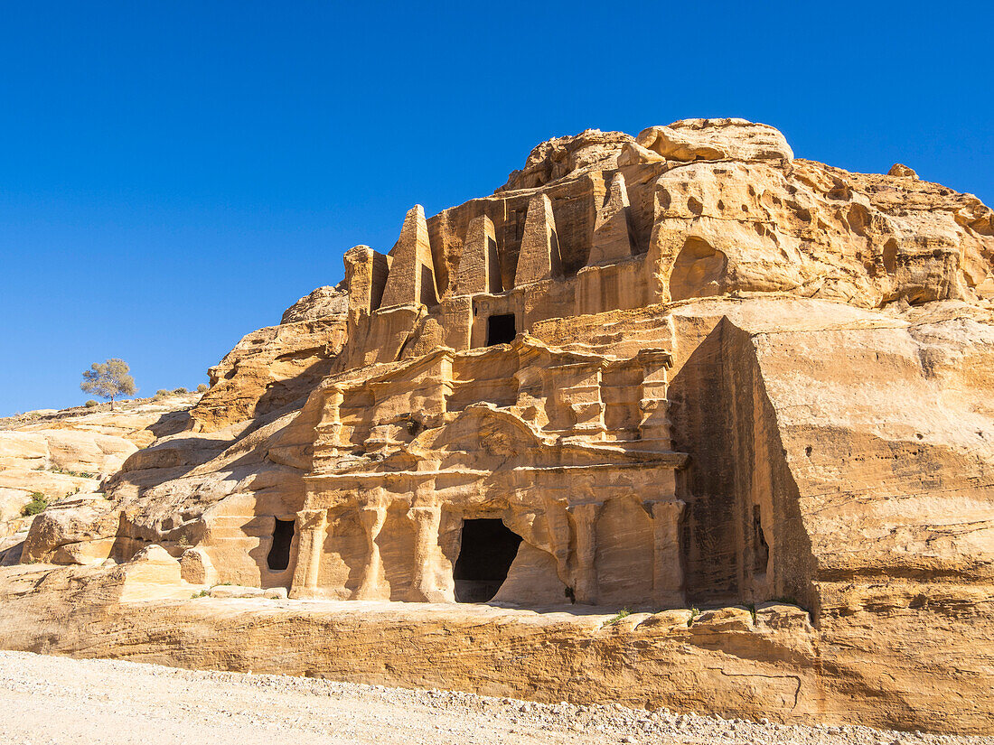 Das Obeliskengrab, Archäologischer Park von Petra, UNESCO-Weltkulturerbe, eines der neuen sieben Weltwunder, Petra, Jordanien, Naher Osten