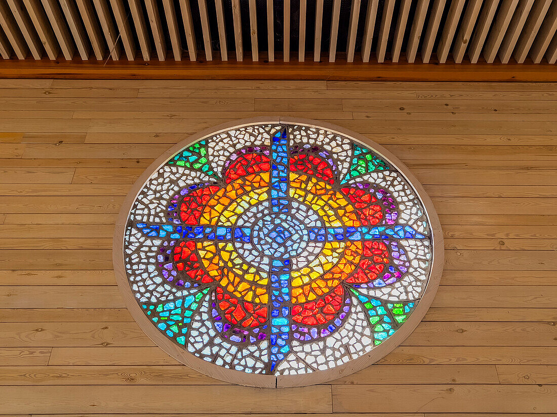 Innenansicht der christlichen Kirche aus byzantinischer Zeit, die auf dem Gipfel des Berges Nebo steht, Jordanien, Naher Osten