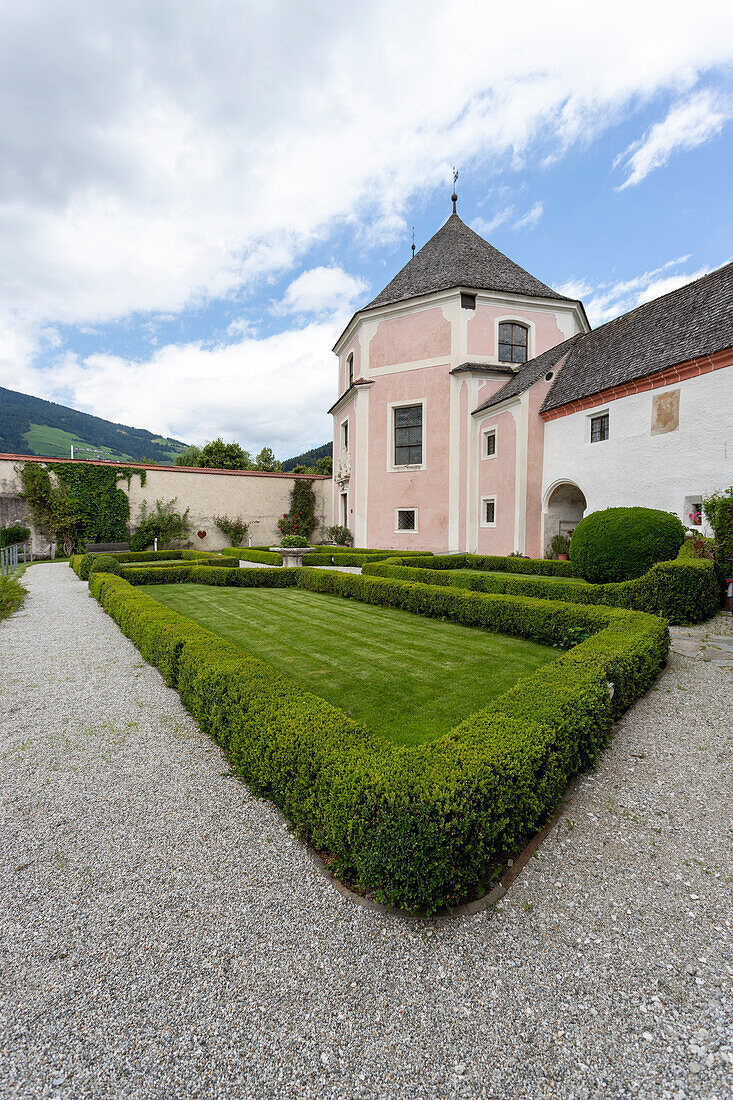 St. Elisabeth Church, Commandery of the Teutonic Order, Sterzing, Sudtirol (South Tyrol) (Province of Bolzano), Italy, Europe\n