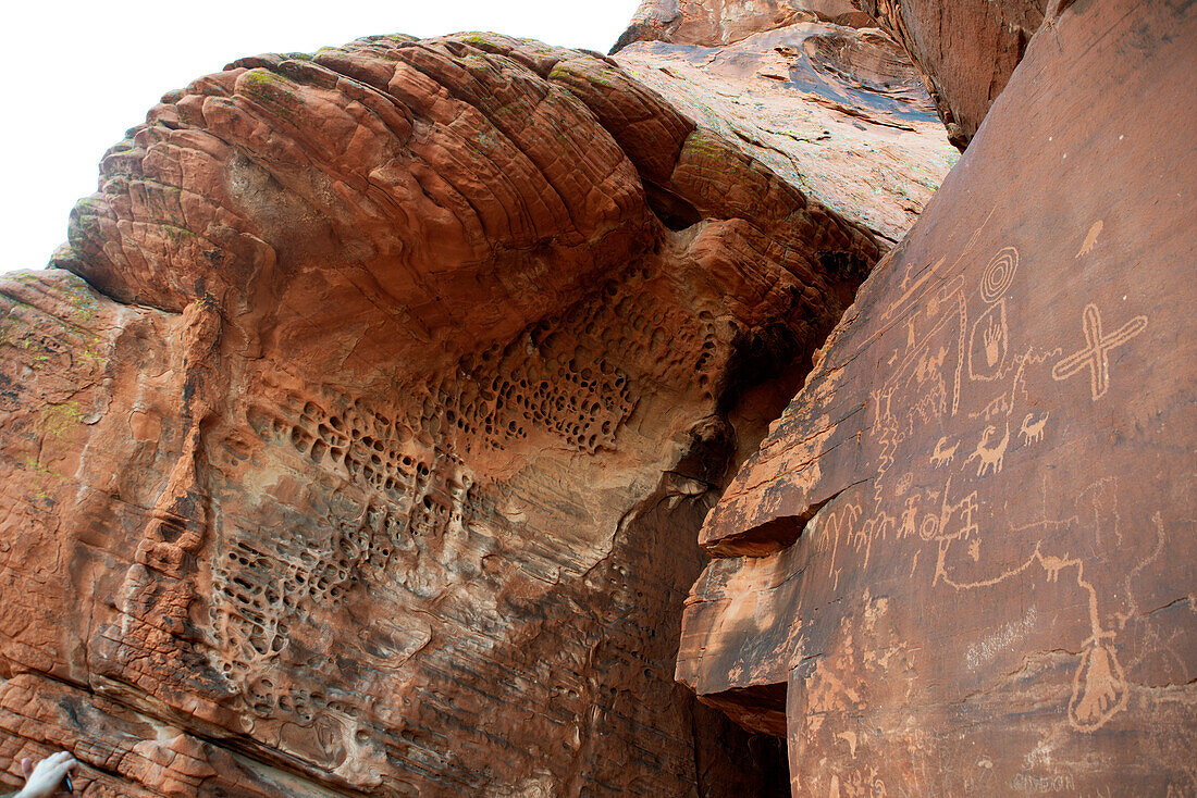 Petroglyphs, Valley of Fire, near Las Vegas, Nevada, United States of America, North America\n