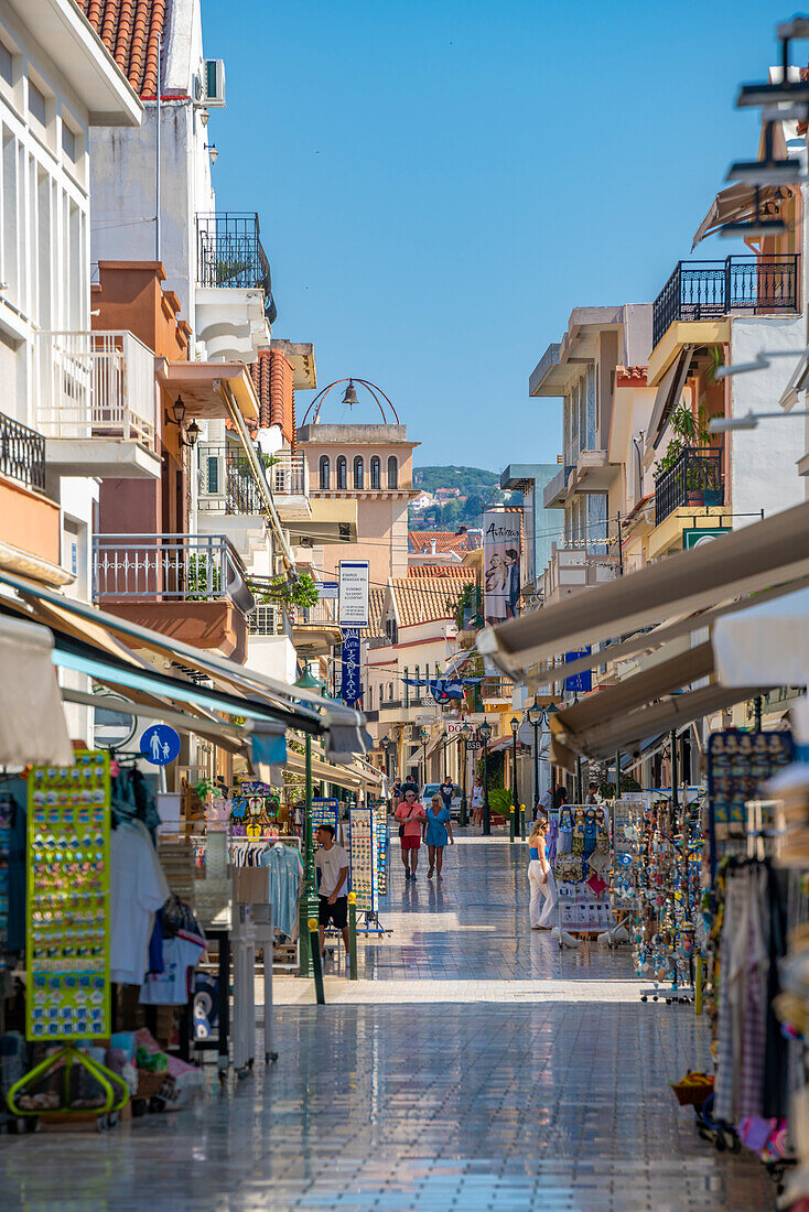 View of shopping street in Argostoli, capital of Cephalonia, Argostolion, Kefalonia, Ionian Islands, Greek Islands, Greece, Europe\n