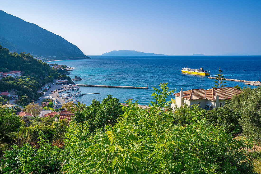 View of harbour in Poros, Poros, Kefalonia, Ionian Islands, Greek Islands, Greece, Europe\n