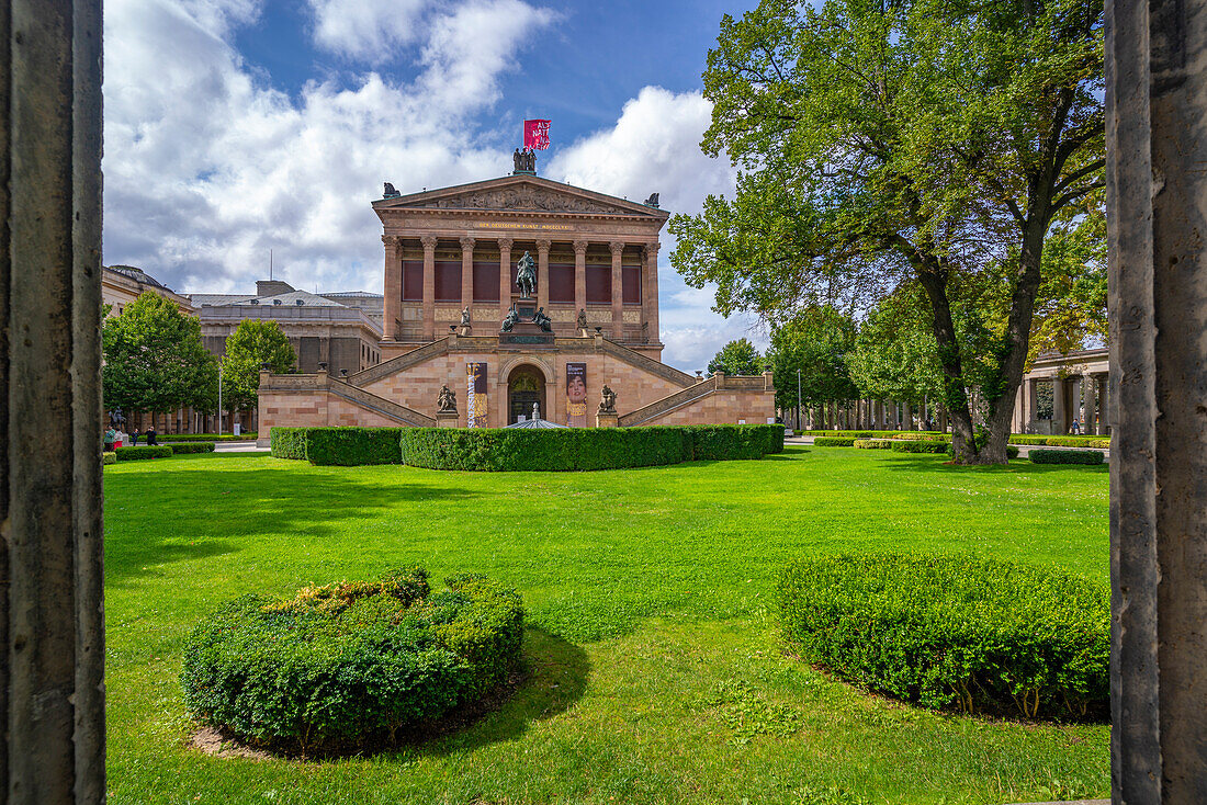 View of Alte Nationalgalerie and Kolonnadenhof, UNESCO World Heritage Site, Museum Island, Mitte, Berlin, Germany, Europe\n