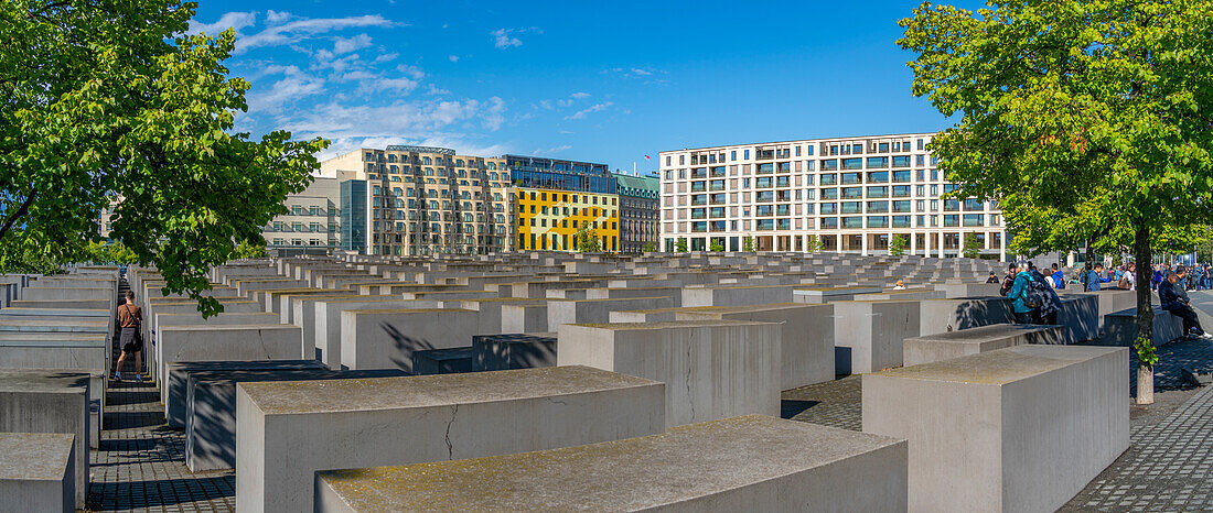 Blick auf das Mahnmal für die ermordeten Juden Europas, Berlin, Deutschland, Europa