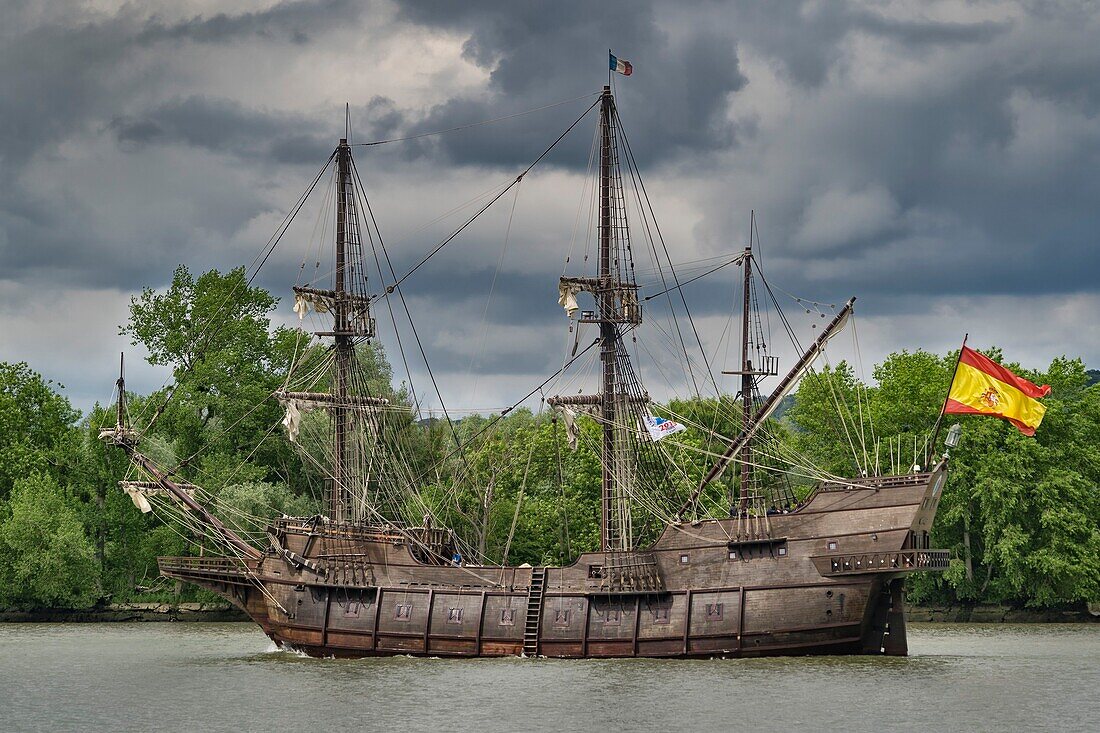 France, Seine Maritime, Rouen Armada, the Armada of Rouen 2019 on the Seine, El Galeon, replica of a 16th century Spanish galleon\n