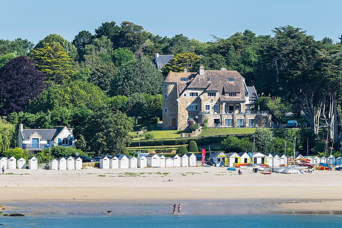 France, Finistere, Aven Country, Nevez, Port Manec'h, the beach and Manoir Dalmore boutique hotel\n