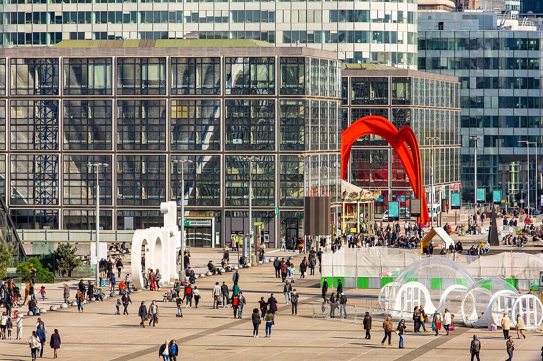 Frankreich, Hauts de Seine, La Defense, der Parvis oder die Esplanade