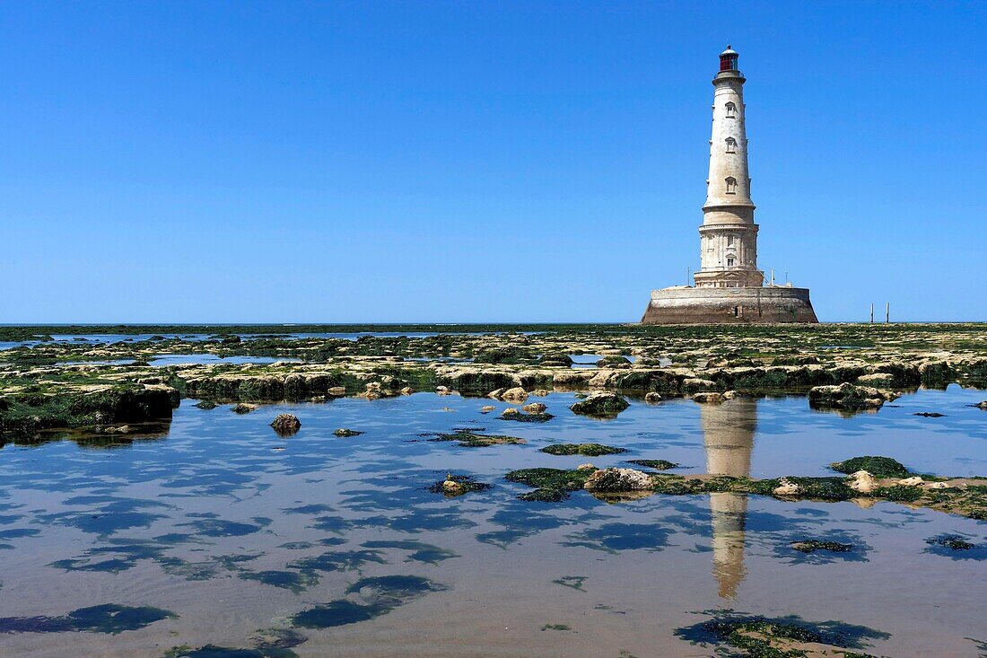 France, Gironde, Verdon-sur-Mer, rocky plateau of Cordouan, lighthouse of Cordouan, classified Historical Monuments, general view\n