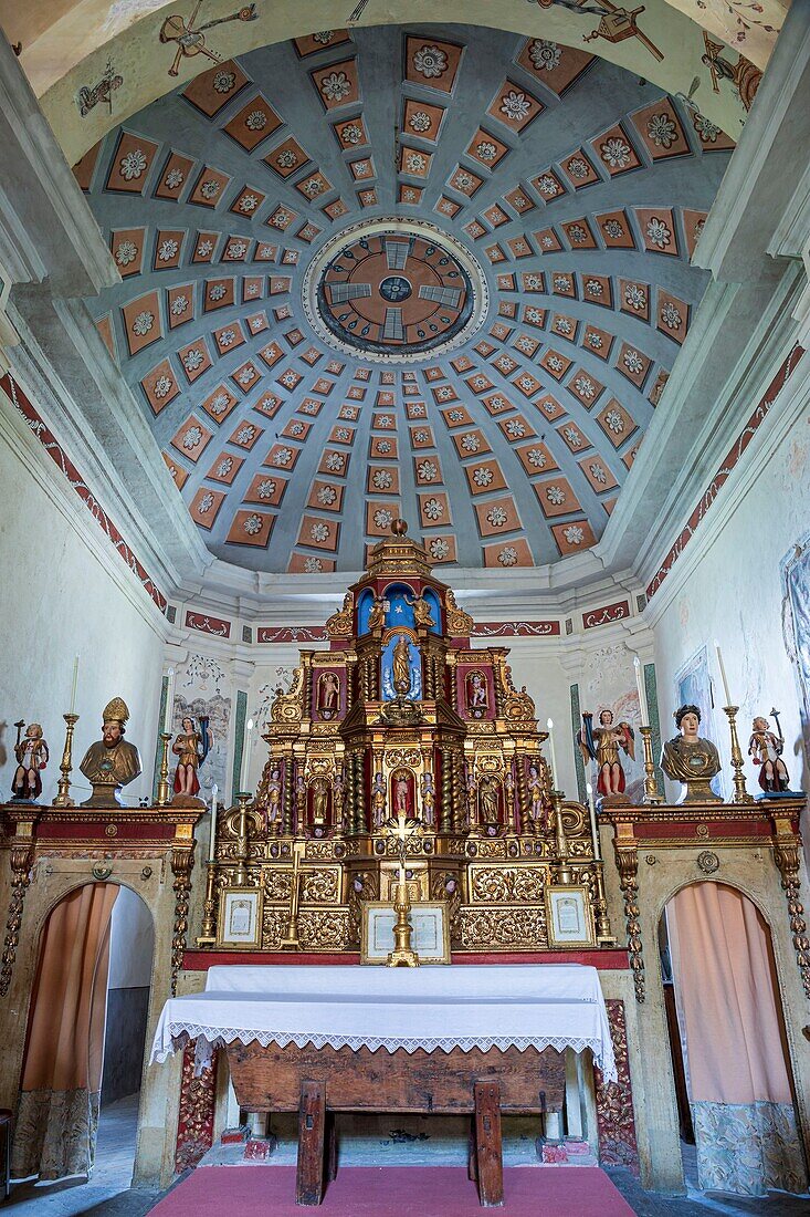 France, Alpes-Maritimes, Mercantour National Park, Tinée valley, Saint-Dalmas-le-Selvage, Saint-Dalmas parish church, in the choir an altar-tabernacle in gilded wood from 1730\n
