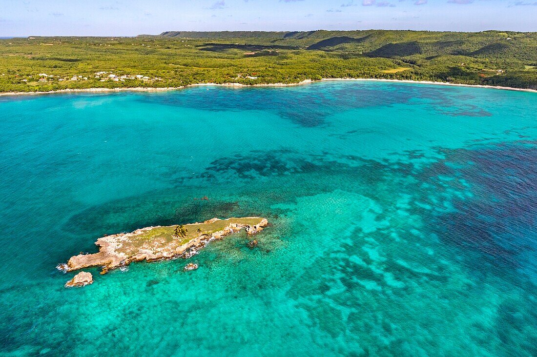 France, Caribbean, Lesser Antilles, Guadeloupe, Guadeloupe, Marie-Galante, St. Louis, Cambou Cove, Moustique Beach, Vieux-Fort Islet, aerial view\n