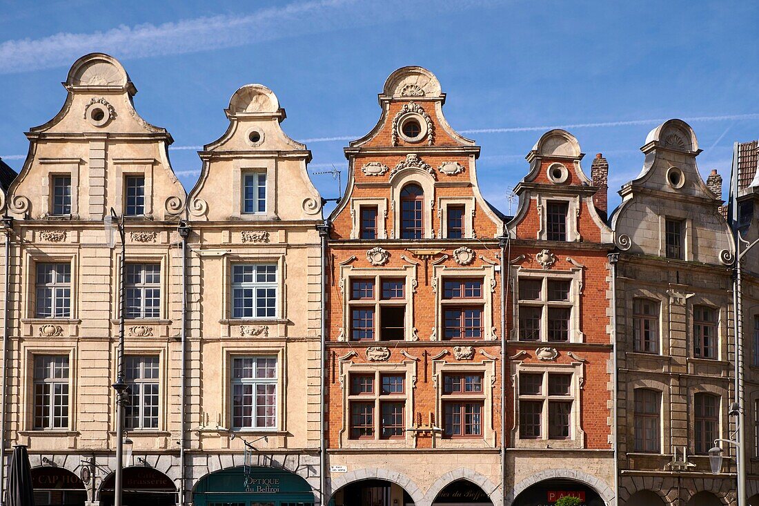 Frankreich, Pas de Calais, Arras, Place des Heros (Platz der Helden), Barockfassaden