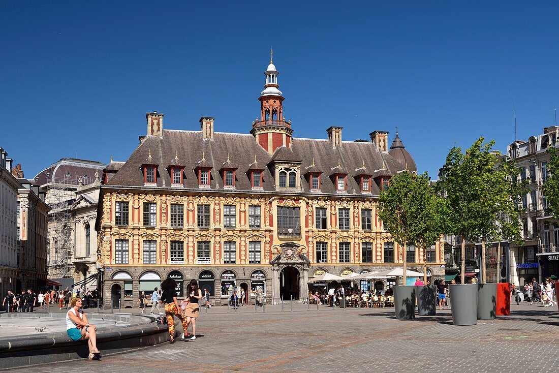 Frankreich, Nord, Lille, Place du General De Gaulle oder Grand Place, alter Aktienmarkt