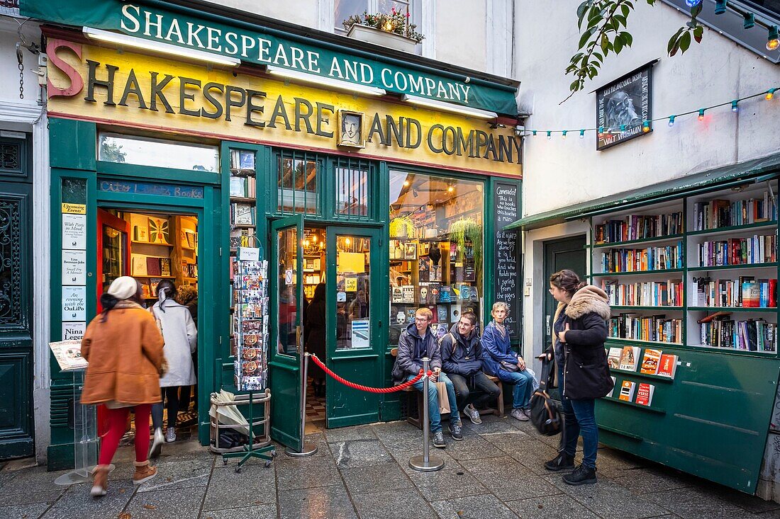 Frankreich, Paris, Quartier Latin, Straße La Bûcherie, Bibliothek Shakespeare and Company