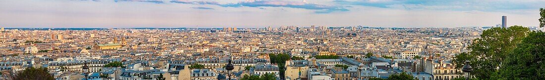 France, Paris, general view from Montmartre hill\n