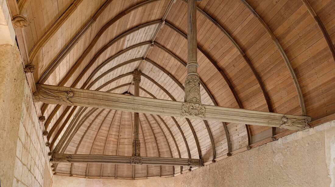 France, Eure-et-Loir (28), Château de Châteaudun. wooden frame of the chappelle\n