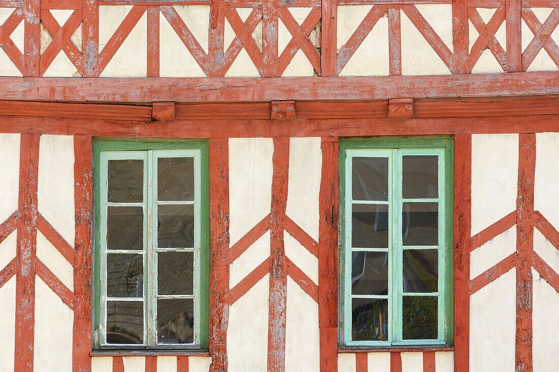 Frankreich, Cotes d'Armor, Treguier, Detail der Fassade eines Fachwerkhauses auf dem Platz Martray
