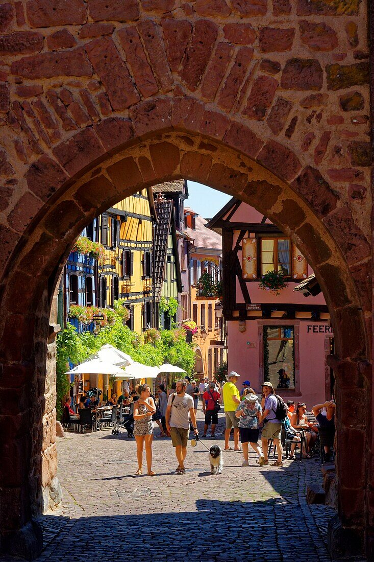 France, Haut Rhin, Alsace Wine Road, Riquewihr village, labelled Les Plus Beaux Villages de France (The Most Beautiful Villages of France) rue de Gaulle, the Dolder, city gate\n