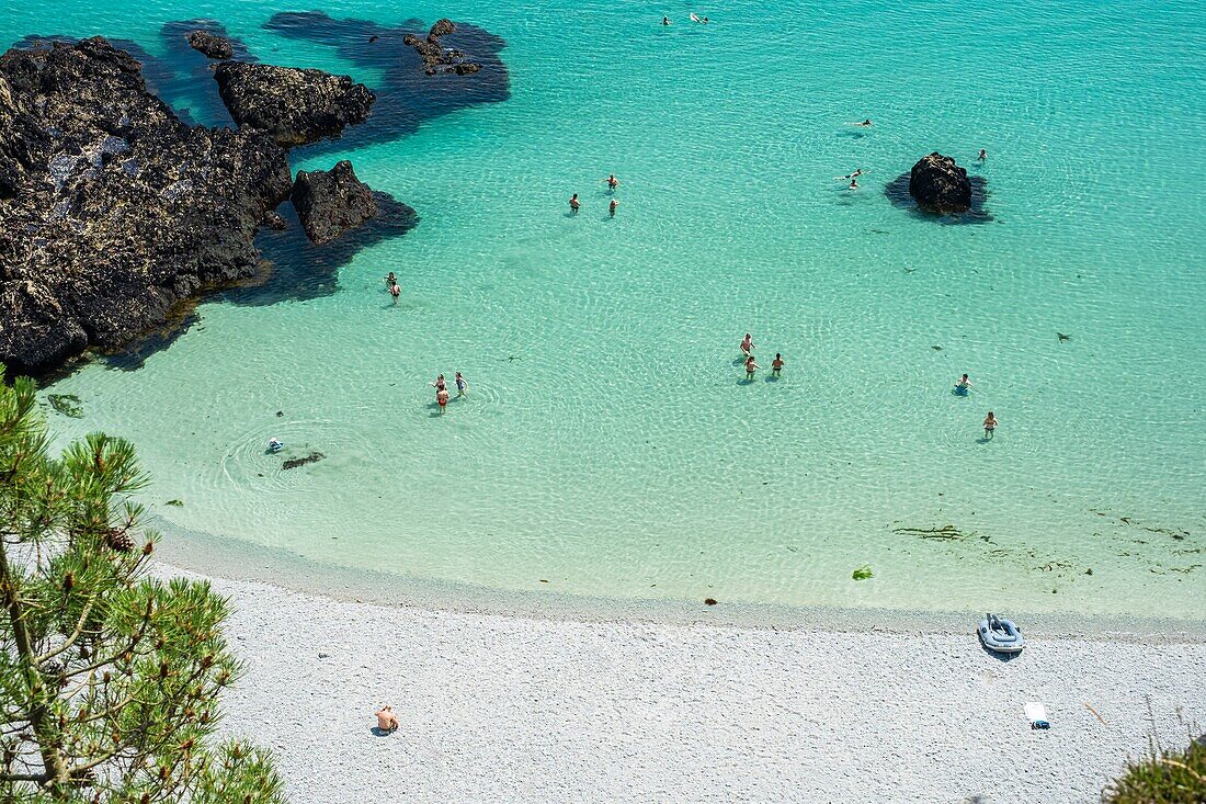 France, Finistere, Armorica Regional Natural Park, Crozon Peninsula, Saint Hernot, creek of Vierge island\n