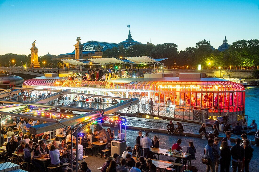 Frankreich, Paris, von der UNESCO zum Weltkulturerbe erklärtes Gebiet, die New Berges, das Rosa Bonheur sur Seine