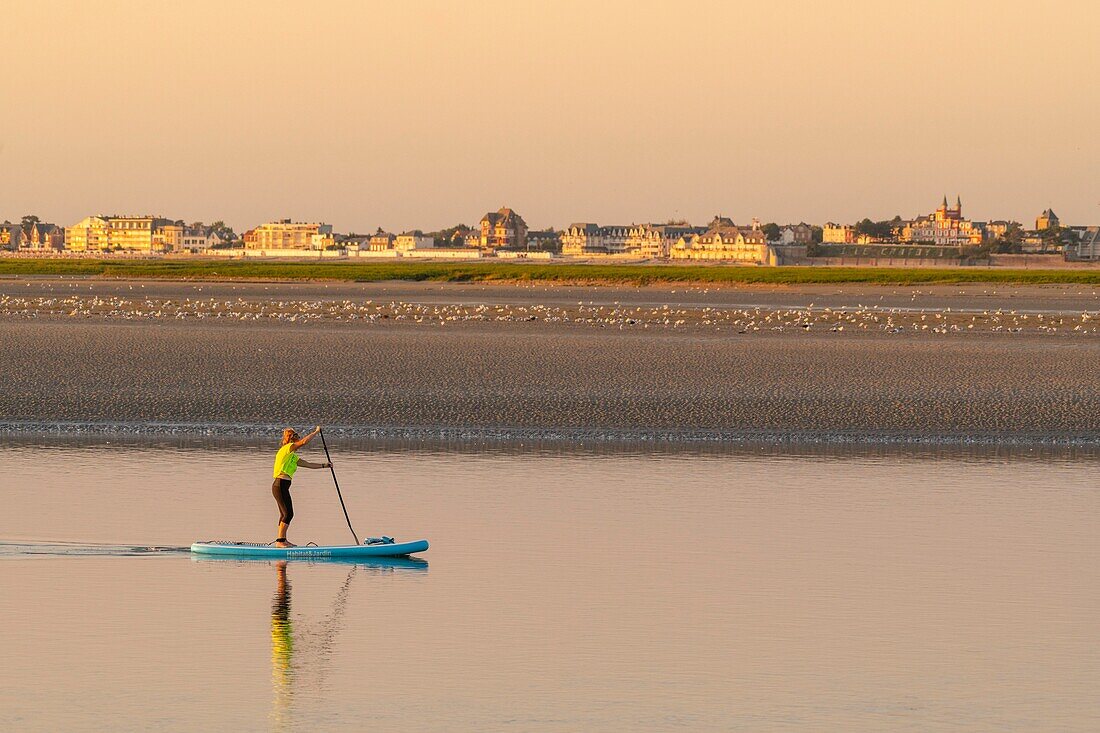 Frankreich, Somme, Somme-Bucht, Saint Valery sur Somme, Kap Hornu, Paddeln im Kanal der Somme