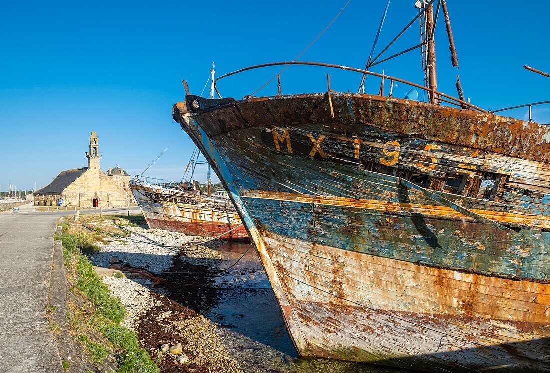 France, Finistere, Armorica Regional Natural Park, Crozon Peninsula, Camaret-sur-Mer, ships cemetery and Notre-Dame de Rocamadour chapel\n