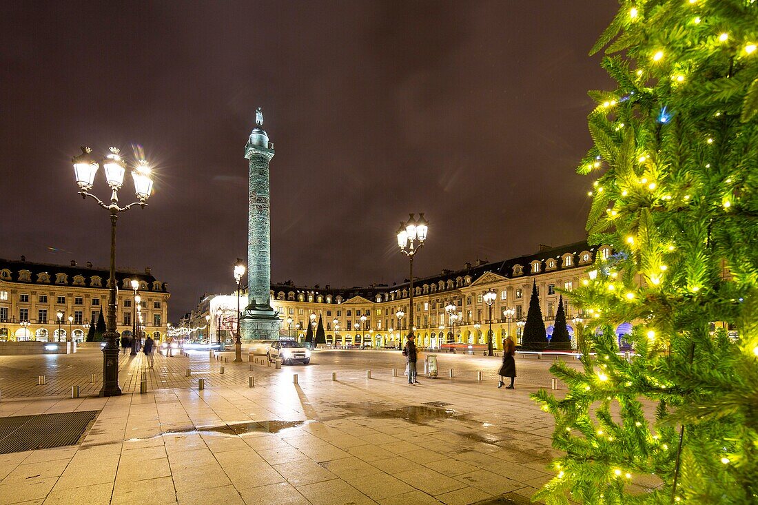 Frankreich, Paris, der Place Vendome zur Weihnachtszeit