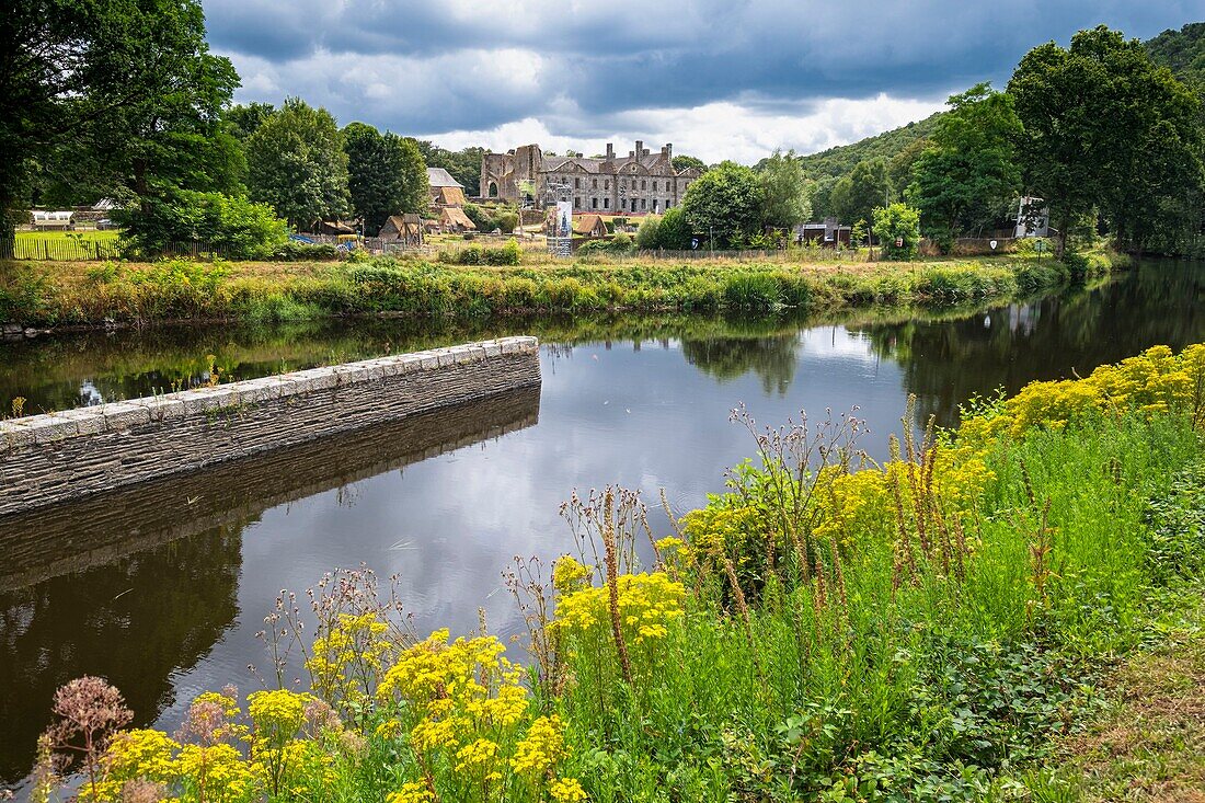 France, Cotes-d'Armor, Blavet valley, Saint-Gelven, Bon-Repos Cistercian Abbey along the waterway from Nantes to Brest\n