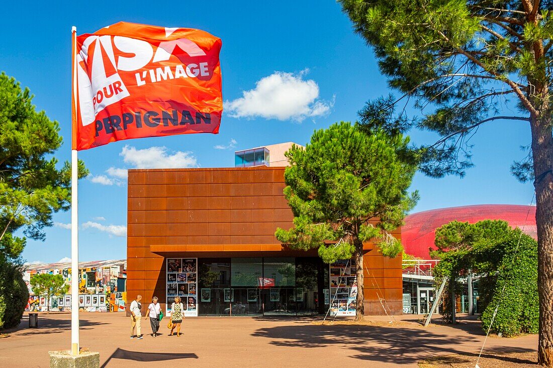 France, Pyrenees Orientales, Perpignan, the theater of the Archipelago during the 31st VISA Photojournalism Festival for the image\n