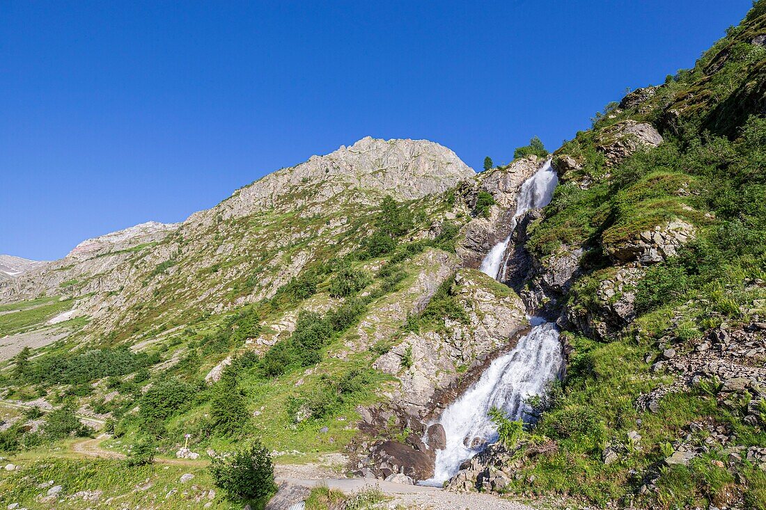 France, Hautes Alpes, Ecrins National Park, Champsaur Valley, Drac Valley of Champoléon, on the GR country trail Tour du Vieux Chaillol, the Prelles waterfall\n