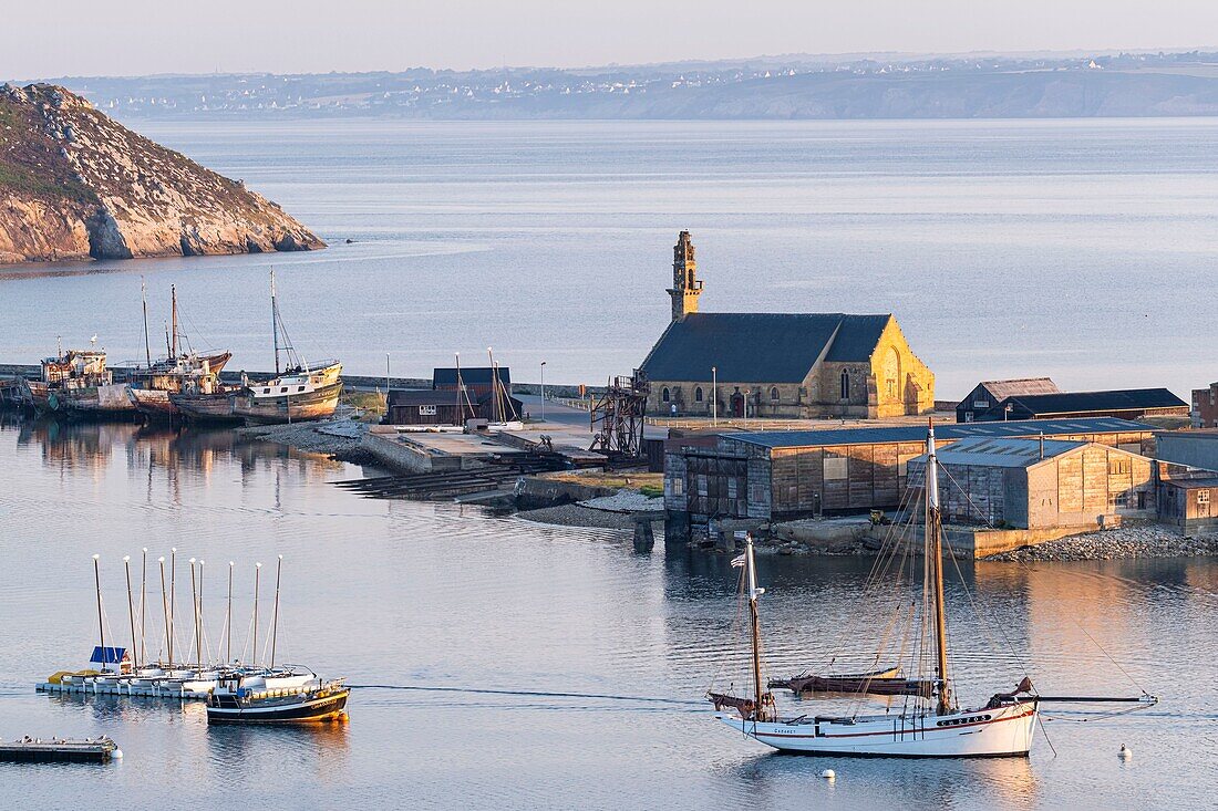 Frankreich, Finistere, Regionaler Naturpark Armorica, Halbinsel Crozon, Camaret-sur-Mer, Kapelle Notre-Dame de Rocamadour