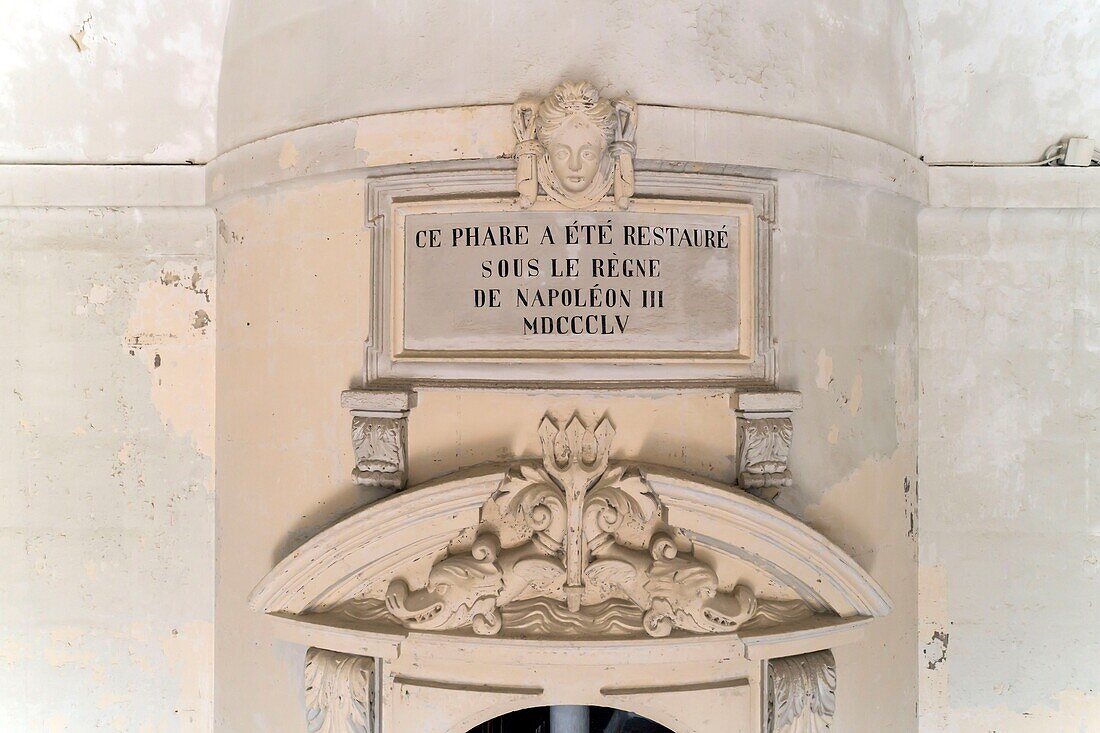 Frankreich, Gironde, Verdon-sur-Mer, Felsplateau von Cordouan, Leuchtturm von Cordouan, von der UNESCO zum Weltkulturerbe erklärt, die Eingangshalle