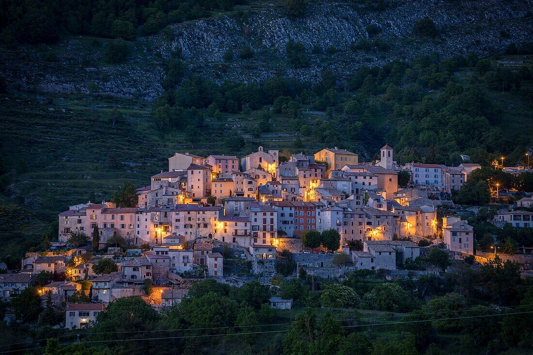 France, Alpes Maritimes, Parc Naturel Regional des Prealpes d'Azur, Cheiron monuntain, Coursegoules\n