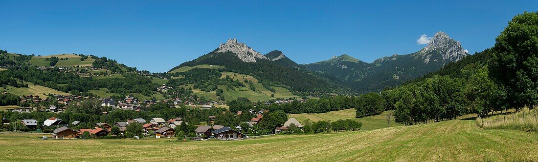France, Haute Savoie, massif of Chablais, Bernex, panoramic view of the village with Mount Benand, Mount Cesar and tooth of Oche\n