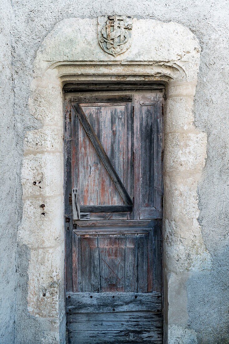 France, Occitania, Lot departement, Geopark of Quercy, old door in Escamps village\n