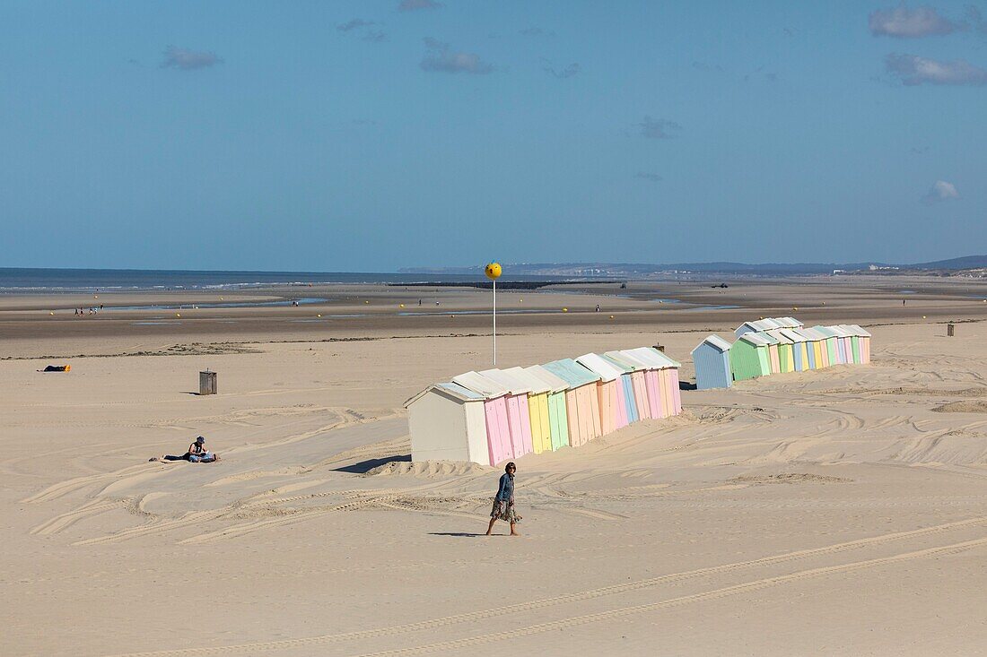 France, Pas de Calais, Berck sur Mer, the beach with beach huts\n