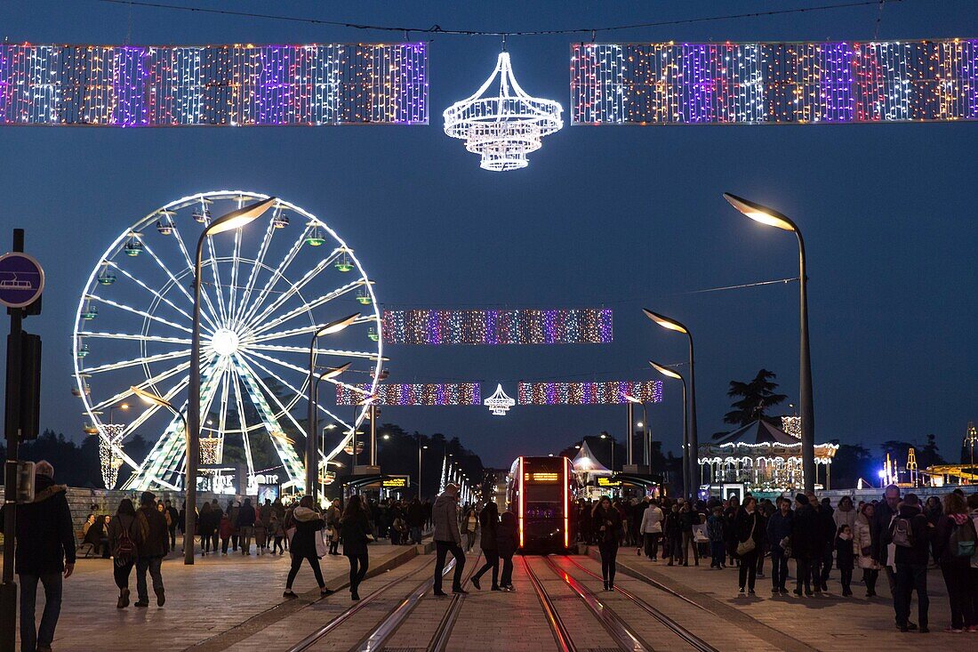 Frankreich, Indre et Loire, Tours, Weihnachtsmarkt, das Riesenrad