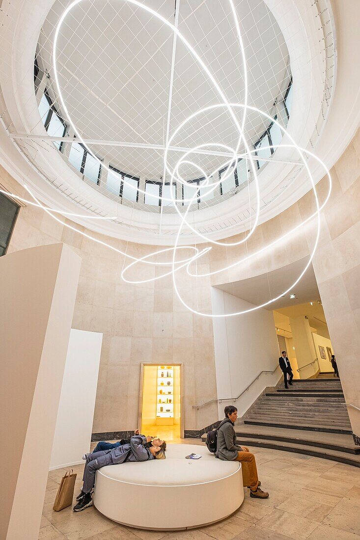 France, Paris, 16th arrondissement, the Museum of Modern Art of the City of Paris or MAMVP occupies part of the Palais de Tokyo\n