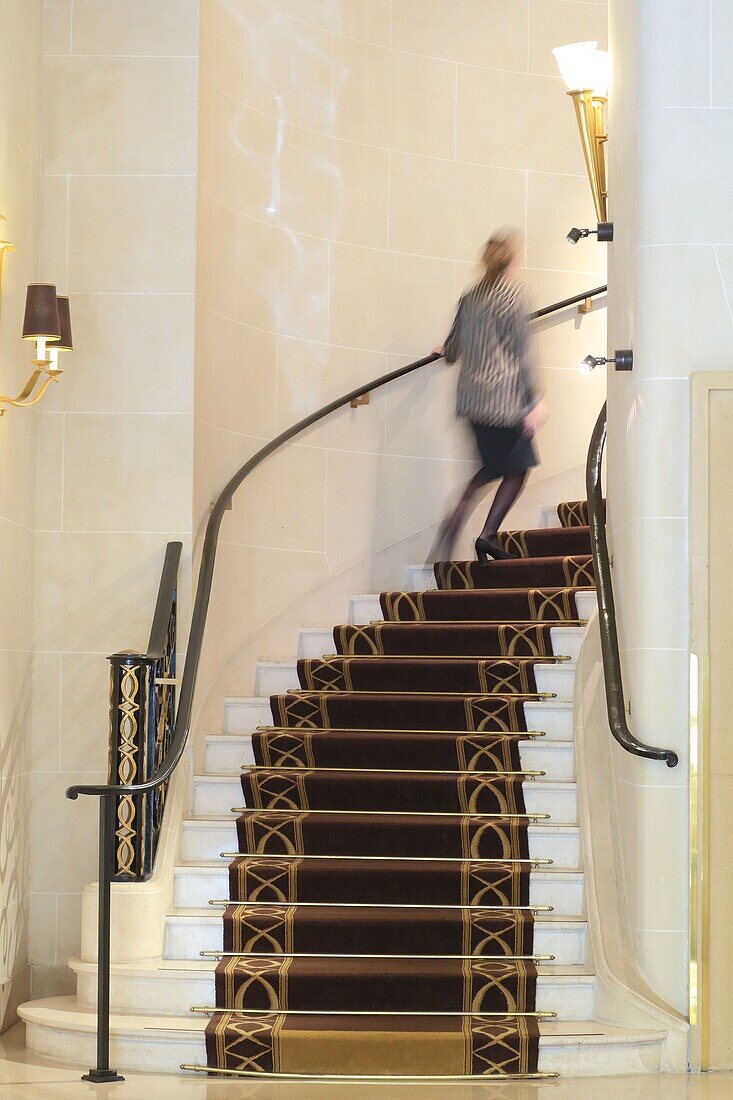 France, Paris, Avenue Georges V, Hotel Prince de Galles (Marriott) inaugurated in 1929, lobby decorated by Pierre-Yves Rochon\n