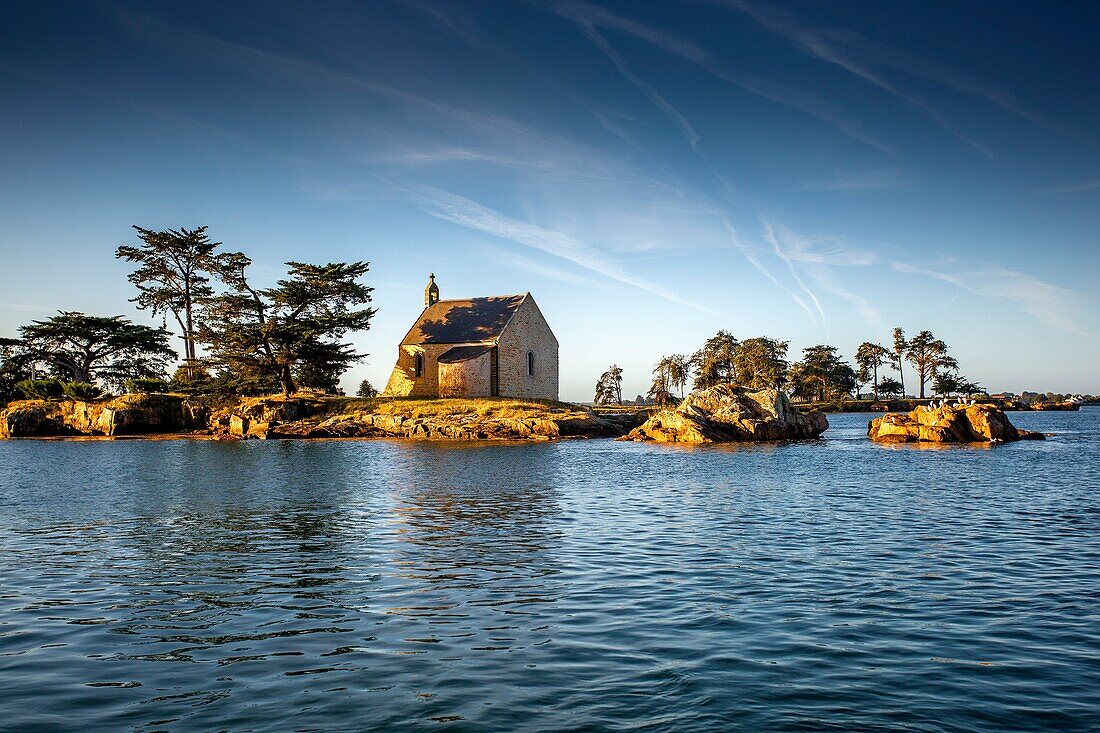 France, Morbihan, Gulf of Morbihan, Séné, the chapel of the island of Boëdic in the early morning\n