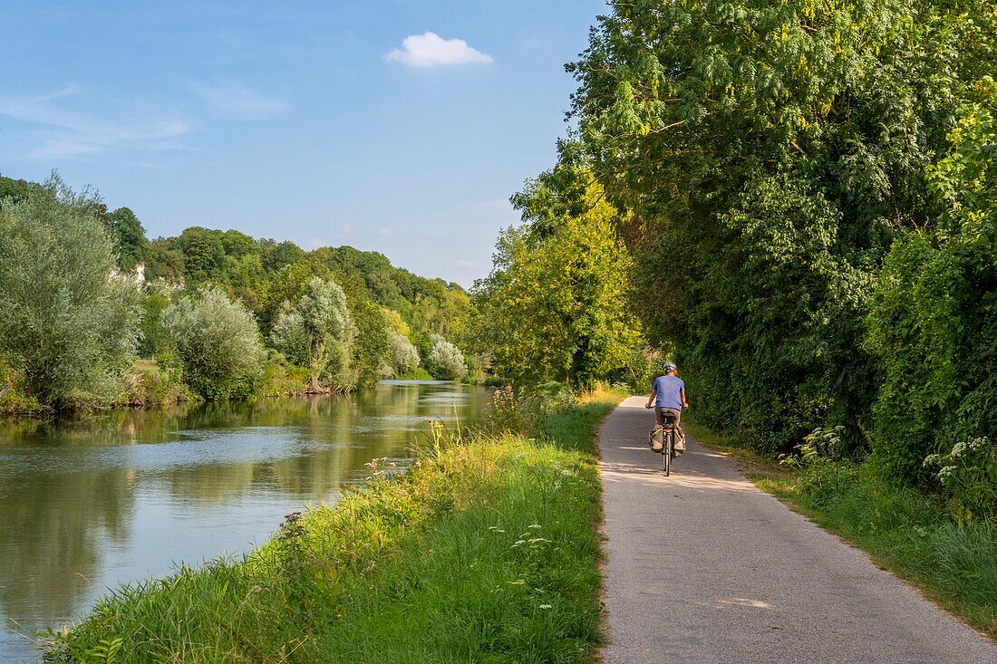 Frankreich, Somme, Tal der Somme, Long, die Ufer der Somme entlang des Flusses