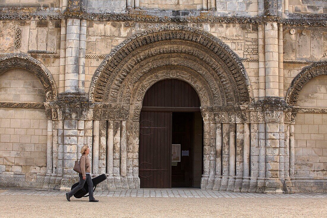 France, Charente Maritime, the Saintonge, Saintes, Portal of Sainte Marie church former abbey church of the Abbaye aux Dames\n