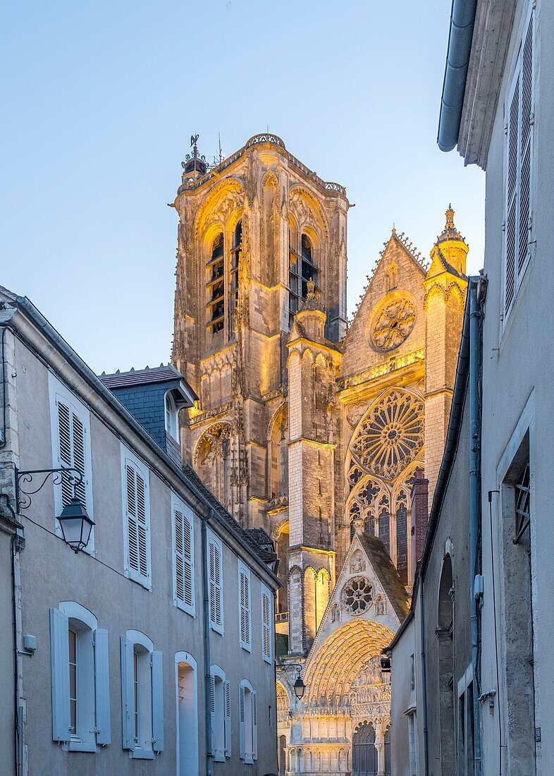 Frankreich, Cher, Bourges, Kathedrale St. Etienne, von der UNESCO zum Weltkulturerbe erklärt