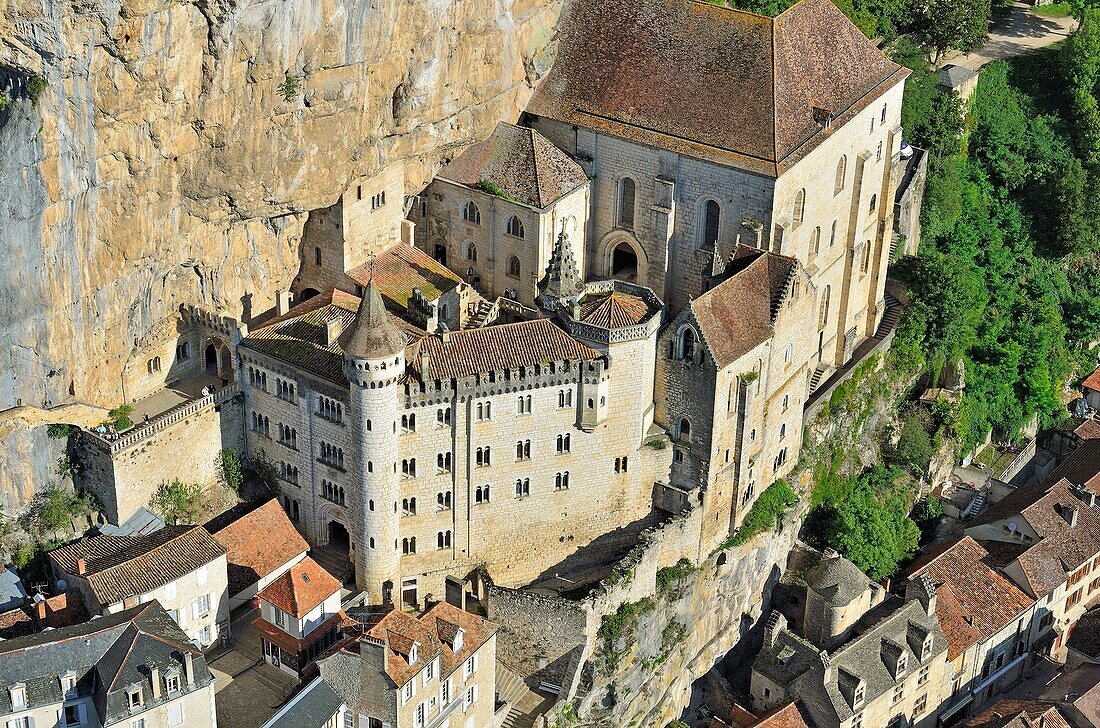 Frankreich, Lot, Haut Quercy, Rocamadour, eine Station des Jakobsweges (Luftaufnahme)