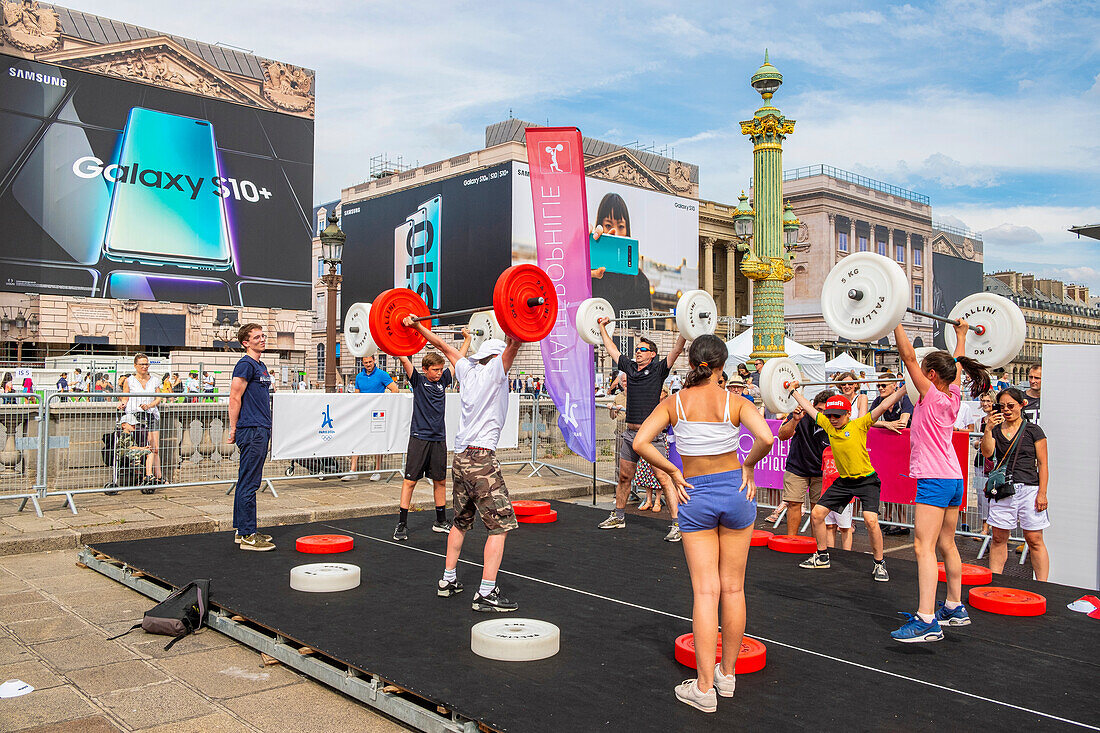 France, Paris, the Place de la Concorde turns into a huge playground on the occasion of the Olympic Day\n