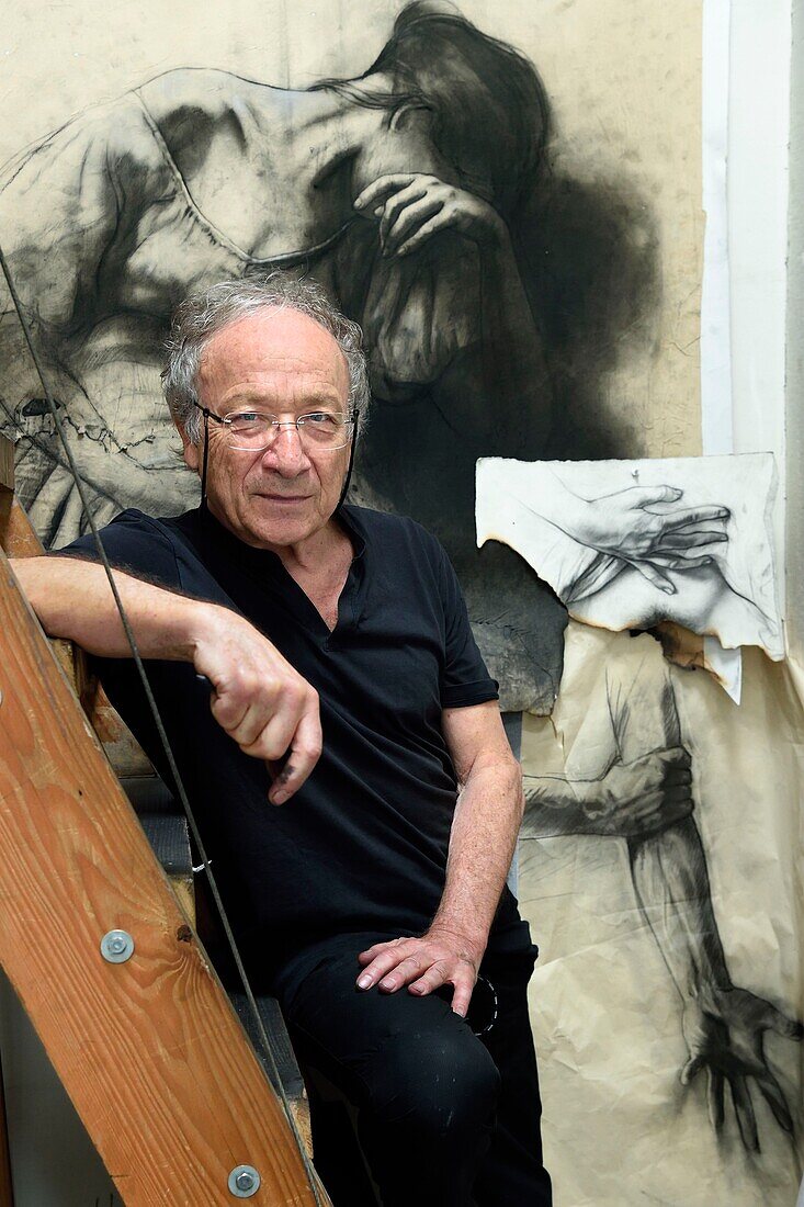 France, Ivry sur Seine, the artist Ernest Pignon-Ernest in his studio\n