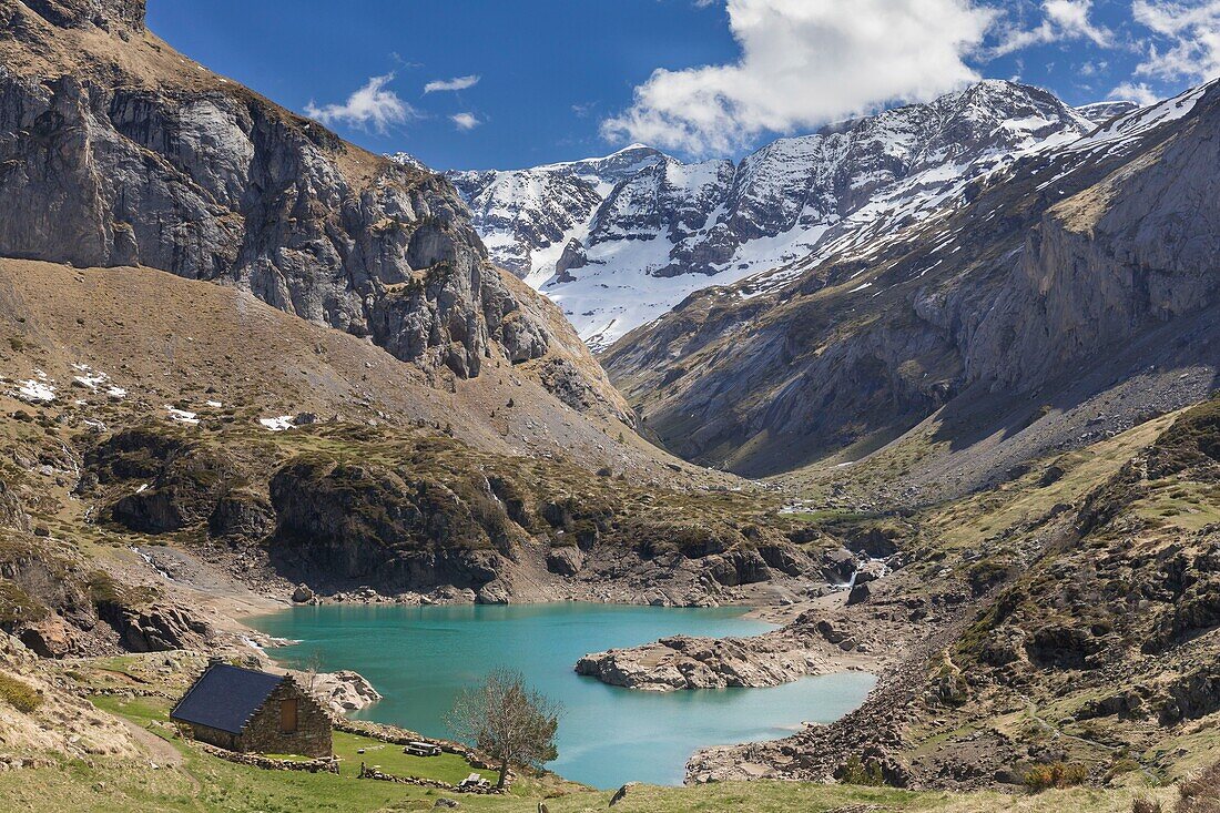 France, Hautes-Pyrenees, Gedre, cirque d'Estaube, Gloriettes lake and Mont Perdu peak, labeled World Heritage by Unesco\n